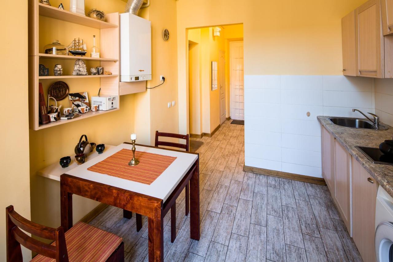 Romari Ставропігійська Apartment Lviv Bagian luar foto